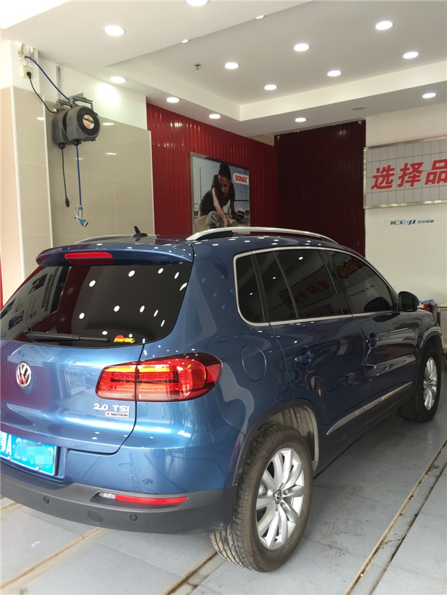 大眾途觀全車龍膜施工案例 前擋龍膜AVS70+側(cè)后擋龍膜ATR15