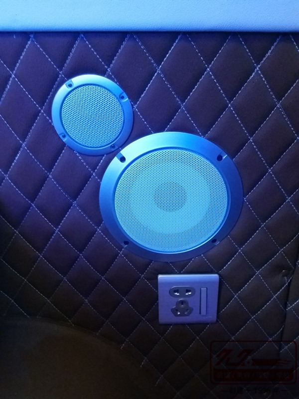 【南京久久房車改裝】海獅房車改裝，華麗變身，簡直亮瞎我的眼