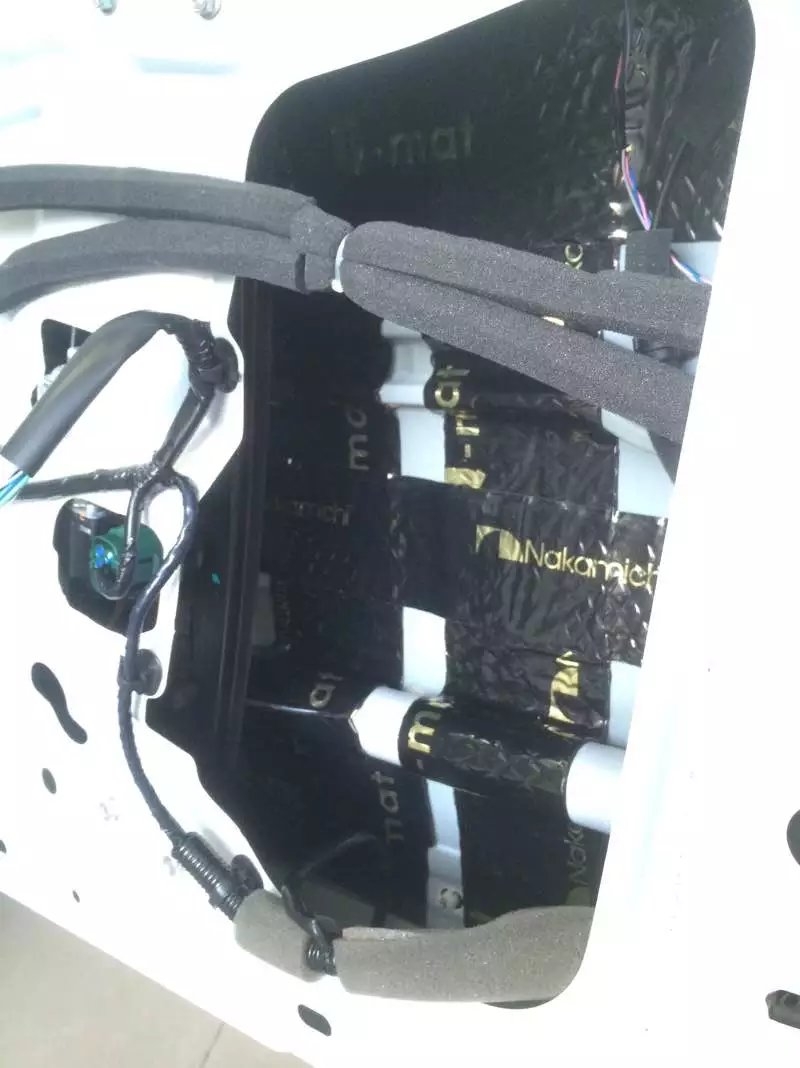 日產(chǎn)天籟汽車音響改裝勁浪165AS喇叭-南寧途悅汽車音響出品