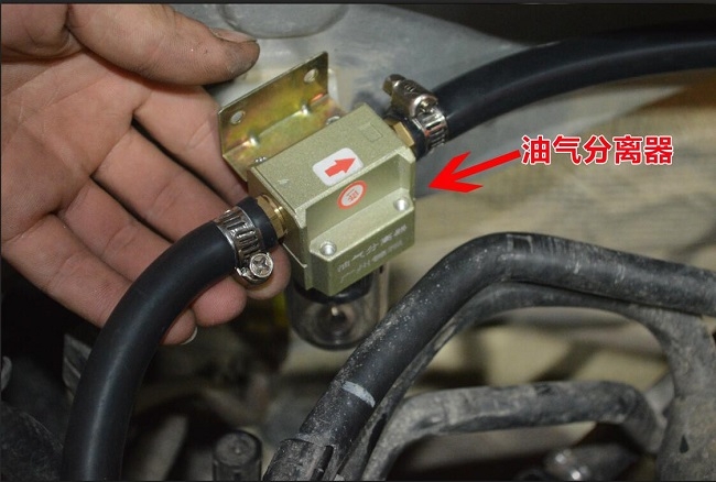 大众朗逸汽车动力改装加装键程离心式智能电动涡轮增压器LX3971案例