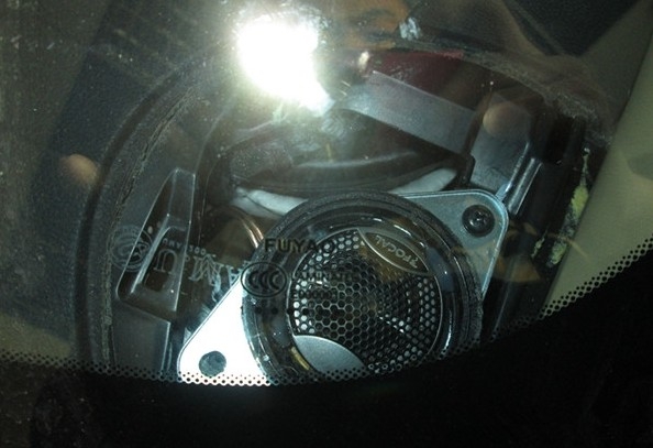 索納塔八代汽車音響升級 門板隔音