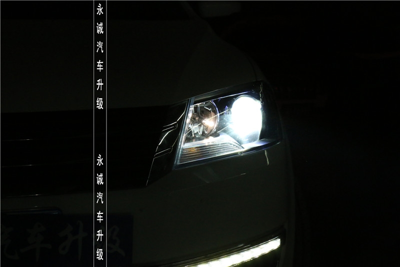【永誠汽車】石家莊朗逸改燈，氙氣前大燈，藍(lán)色惡魔眼