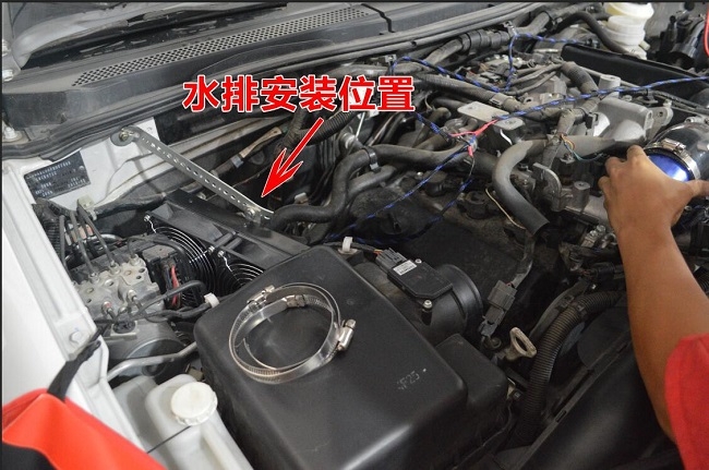 三菱勁暢提升動力節(jié)油改裝水冷型大功率電動渦輪增壓器LX3971S