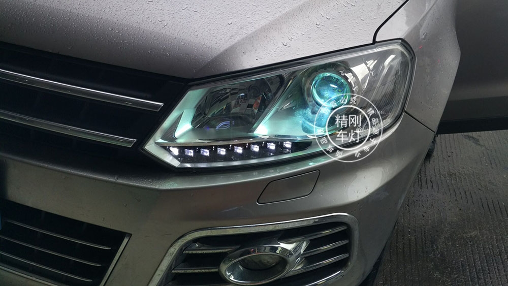 【廣州炫瀾車燈】眾泰T600升級精剛海拉5雙光透鏡+精剛安定器