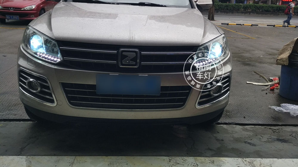 【廣州炫瀾車燈】眾泰T600升級精剛海拉5雙光透鏡+精剛安定器