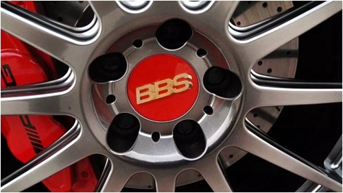 奔馳 A45 AMG 改裝日本 BBS FS 19寸鍛造輪轂 彰顯性能而不浮夸