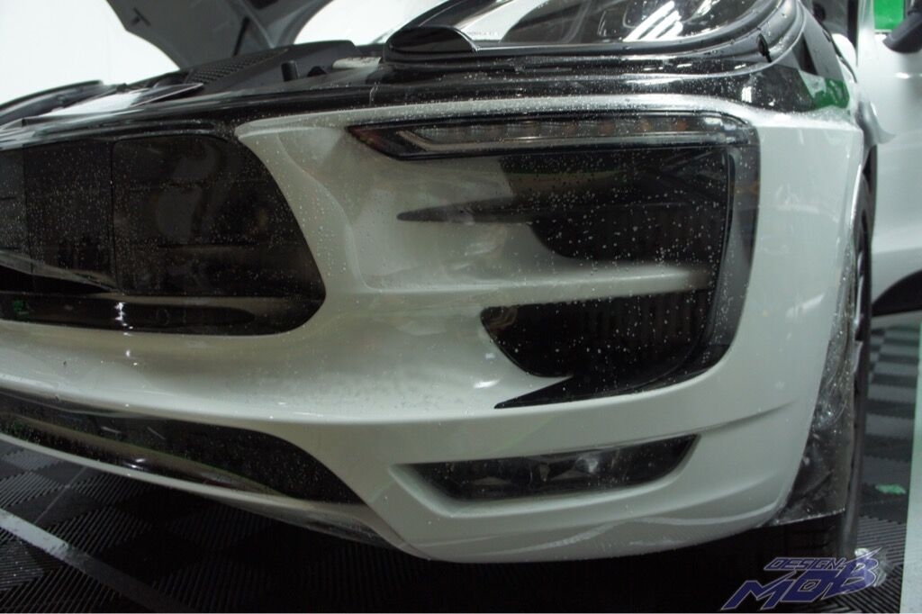 保時(shí)捷MACAN，新車必備頂級(jí)透明保護(hù)膜（深圳廣州佛山車身改色貼膜）