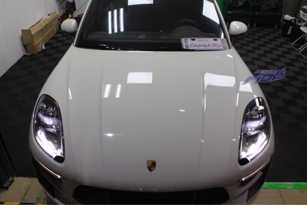 保時(shí)捷MACAN，新車必備頂級(jí)透明保護(hù)膜（深圳廣州佛山車身改色貼膜）