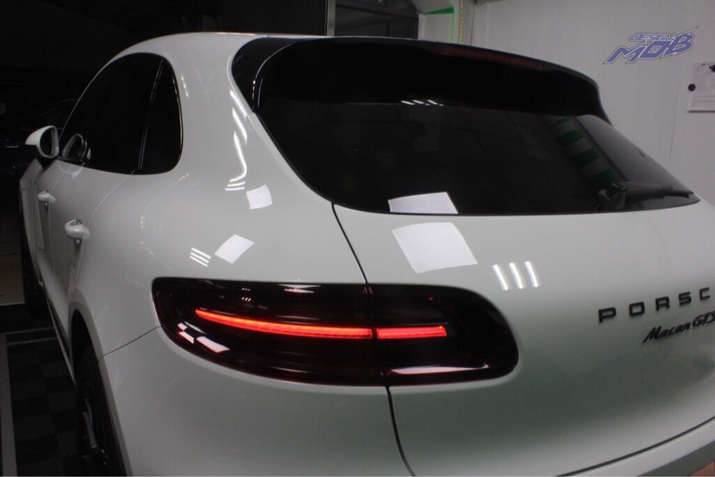 保時(shí)捷MACAN，新車必備頂級(jí)透明保護(hù)膜（深圳廣州佛山車身改色貼膜）