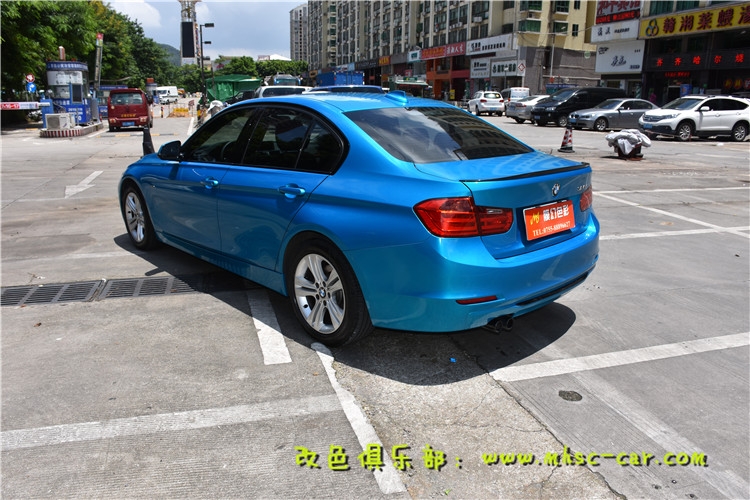 寶馬328原車紅色改色貼膜施工韓國LG極光孔雀藍(lán)