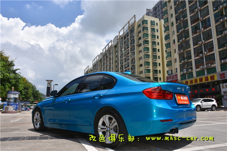 寶馬328原車紅色改色貼膜施工韓國LG極光孔雀藍(lán)