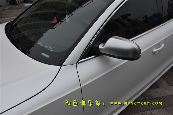 奧迪A5全車貼膜改顏色施工陶瓷白