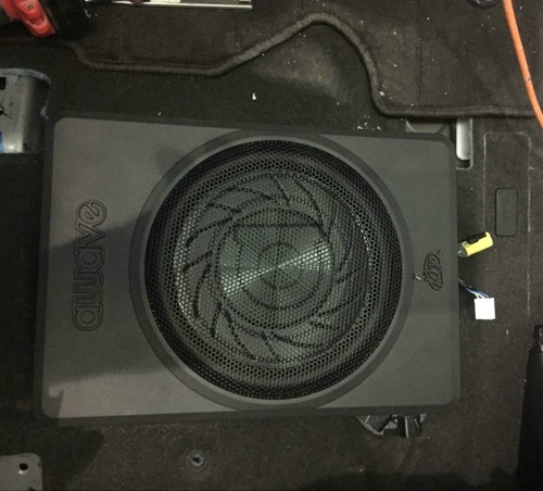 常州至上音樂豐田銳志汽車音響改裝高性價比升級德國佛倫詩