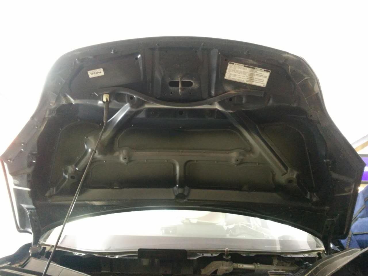 所做的一切只為了靜靜！汕頭汽車隔音車韻CRV全車隔音賽倫科特和大白鯊?fù)昝澜Y(jié)合