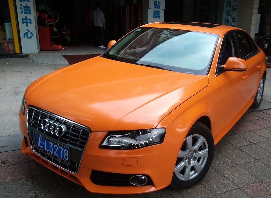 成都車身改色奧迪車身貼膜全車改色