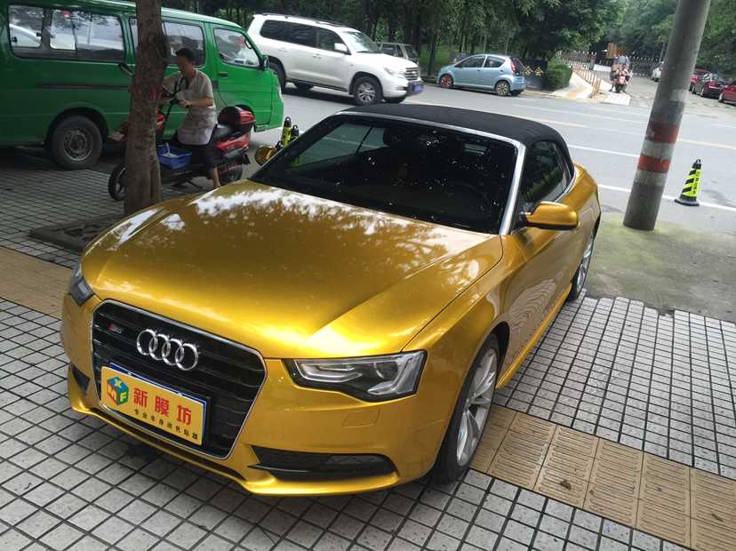 成都車身改色奧迪車身貼膜全車改色