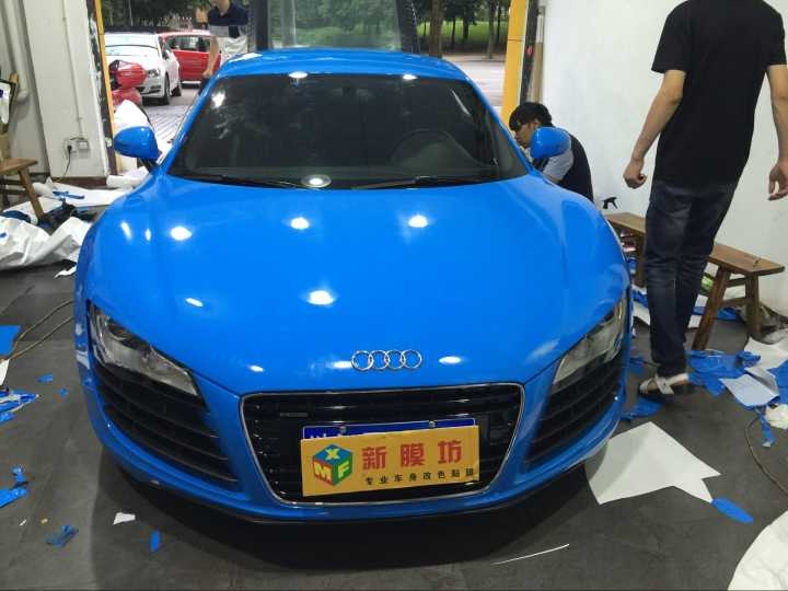 成都車身改色奧迪車身貼膜全車改色