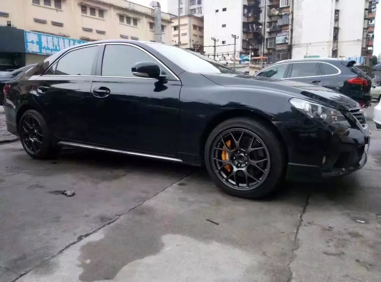 銳志，裝18寸 BBS 完工！