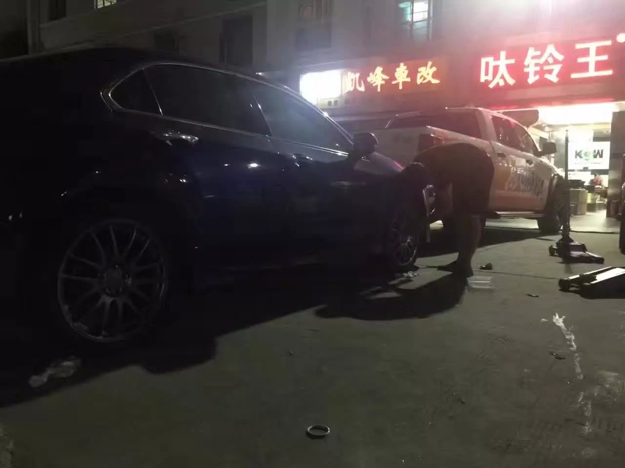 昨晚裝車效果：本田，裝19寸 鍛造