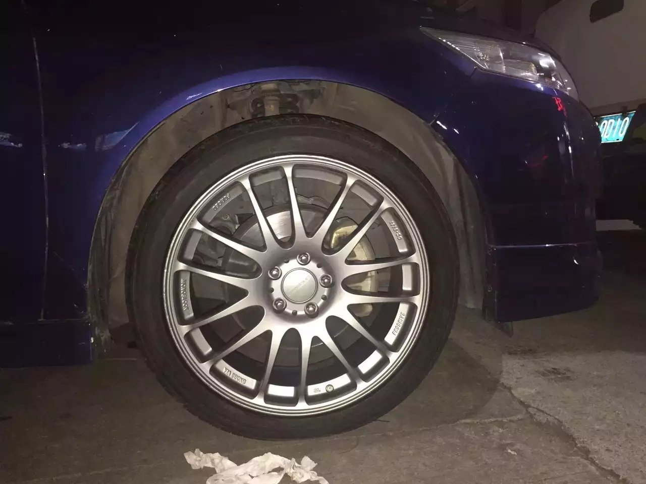 昨晚裝車效果：本田，裝19寸 鍛造