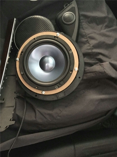 常州至上音樂奧迪A4L汽車音響改裝簡單升級(jí)德國佛倫詩喇叭