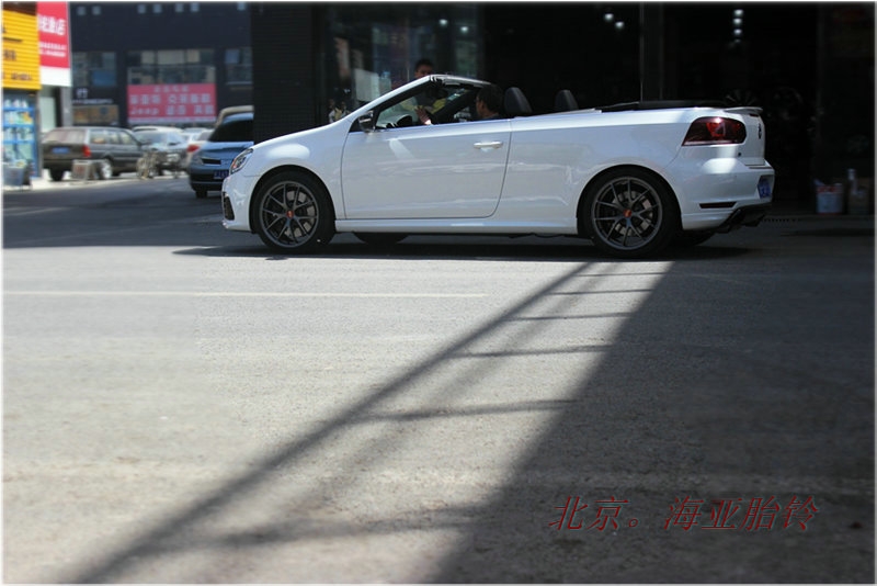 高爾夫敞篷版的 BBS  RI-A    帥