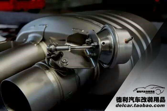 寶馬M4改裝天蝎排氣