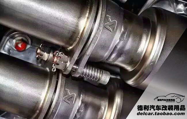 日產(chǎn)戰(zhàn)神GTR改裝天蝎排氣