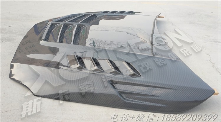 奔馳A級(jí)A180 A200 A250 A260 A45改裝AMG款碳纖維引擎蓋/機(jī)蓋