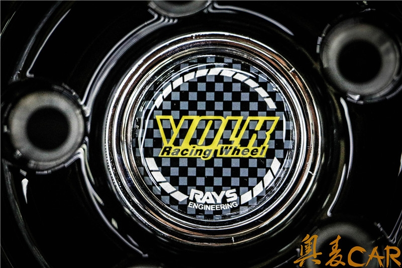 RAYS TE37輪轂