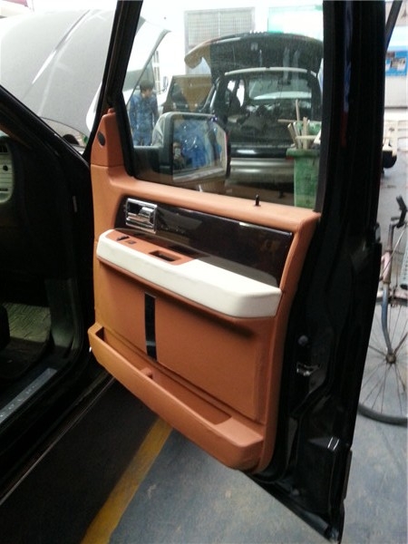 西安商務(wù)車改裝/汽車改裝/杰歌房車之林肯領(lǐng)航員--總統(tǒng)一號