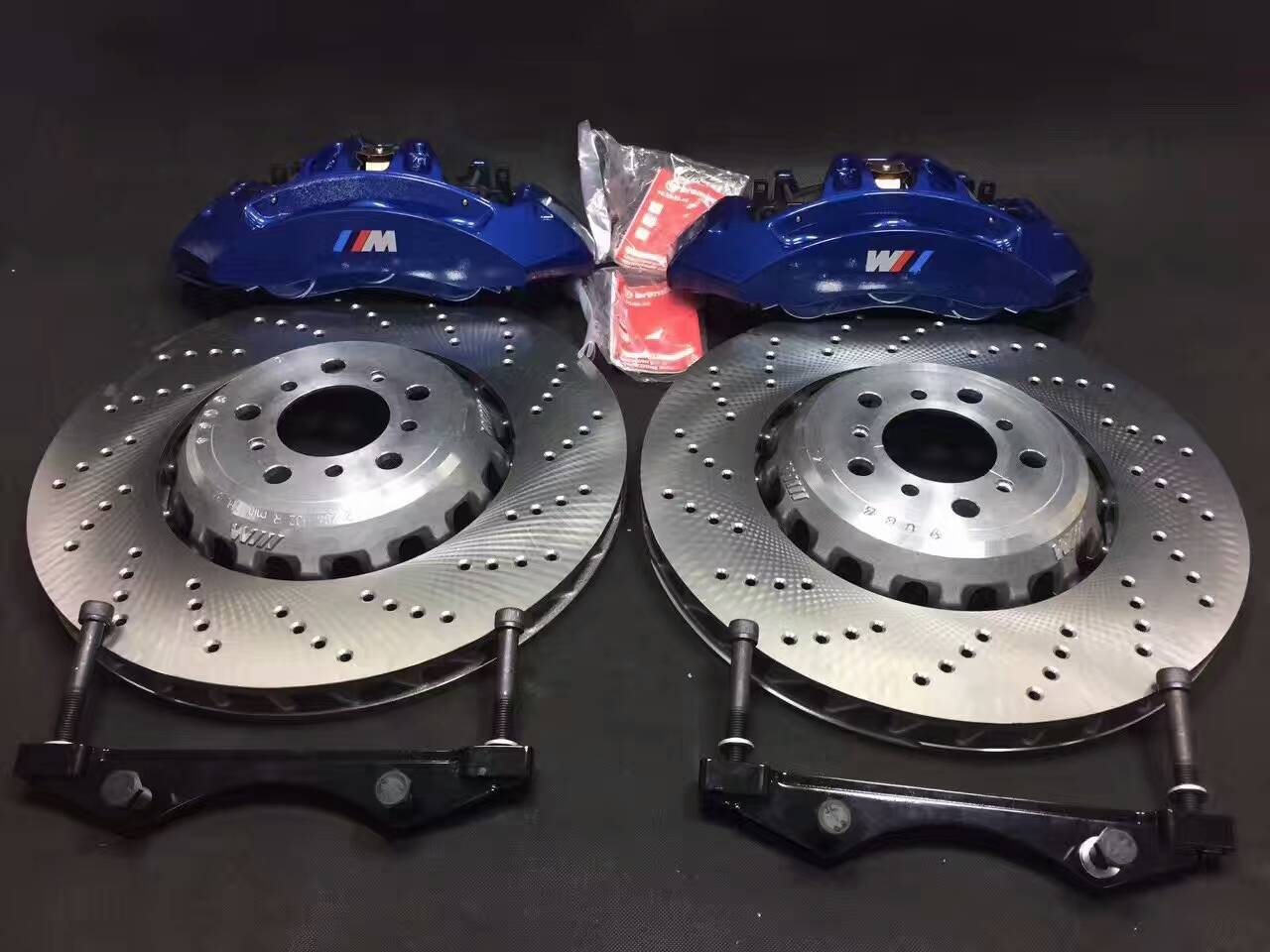 X5/X5后輪四活塞Brembo剎車盤片