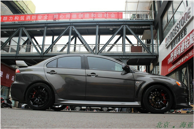 街霸 EV0 10 換裝 ADVAN RS2 18寸輪轂 橫濱AD08R輪胎 BLOX螺絲
