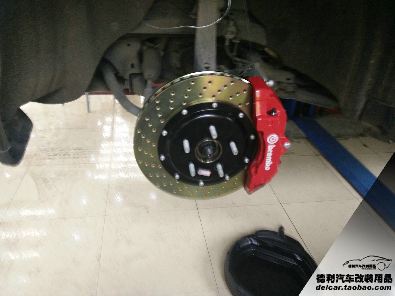 大連改裝JEEP改裝Brembo前6后4鮑魚剎車