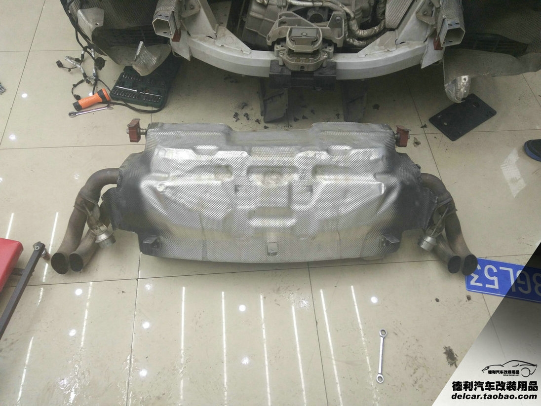 大連汽車改裝奧迪R8改裝IPE排氣