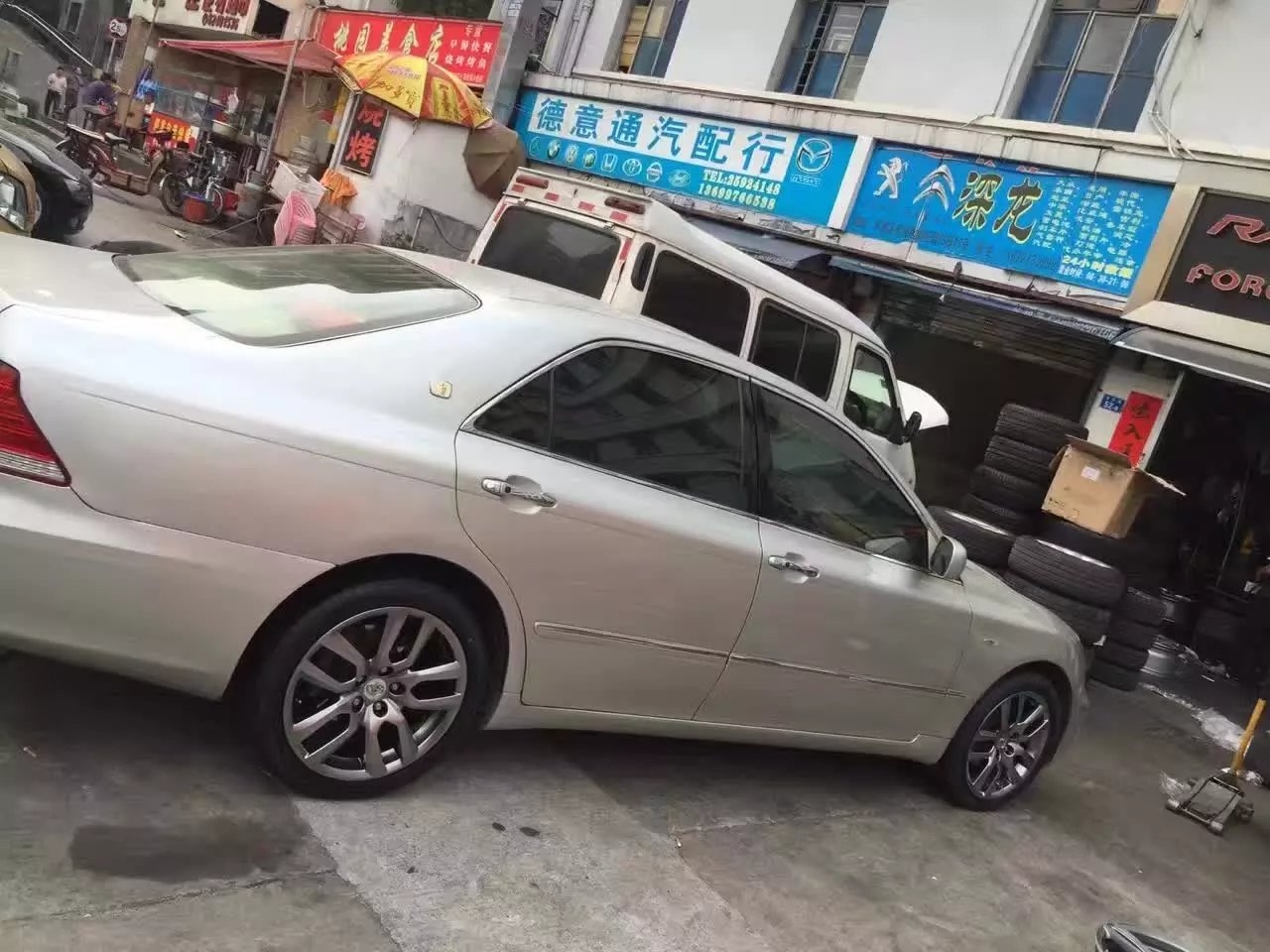 皇冠,換18寸 完工