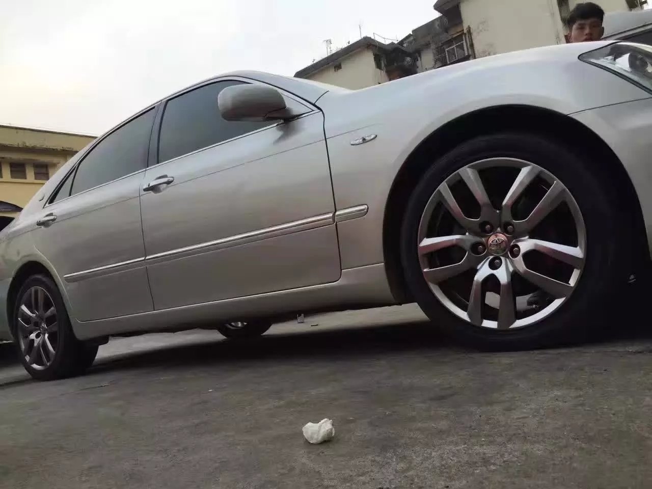 皇冠,換18寸 完工