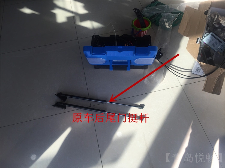 青島傳祺GS4加裝專車(chē)專用電動(dòng)尾門(mén) 傳祺安裝暢翼電動(dòng)尾門(mén)  電吸雙桿電動(dòng)尾門(mén)