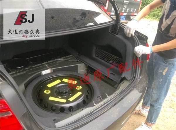 奧迪A6L(C7)升級原廠倒車影像