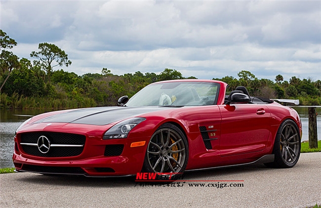 新款奔馳SLS AMG R197改裝碳纖維小包圍 Renntech前唇下巴大包圍