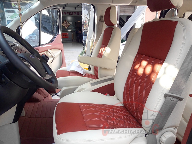 福特全順商務(wù)車內(nèi)飾改裝，鄭州汽車內(nèi)飾定制改裝案例