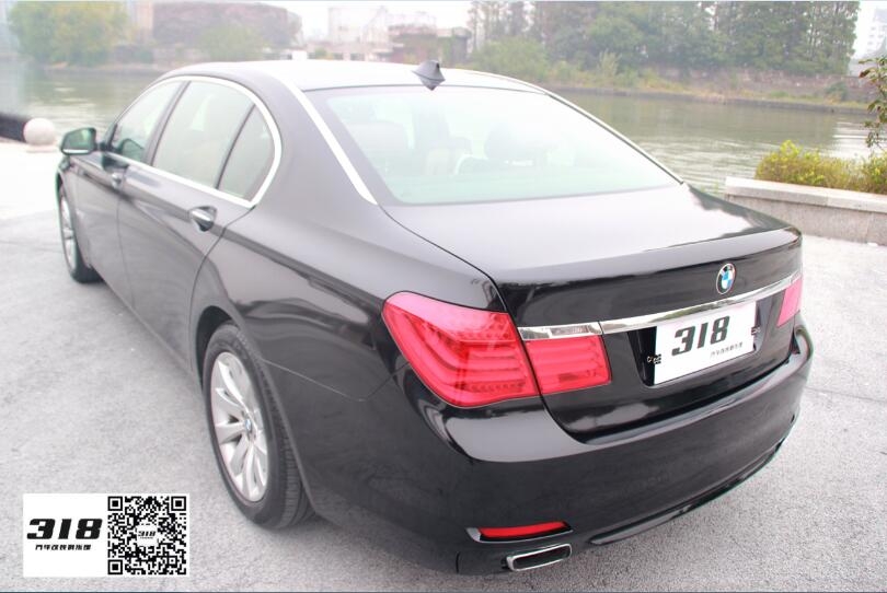 寶馬740全車改色亮光黑
