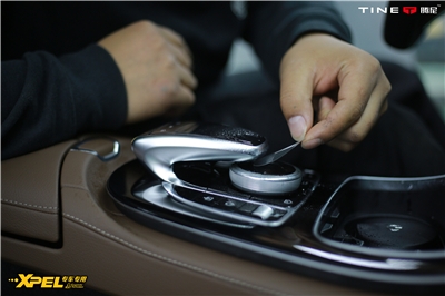 Mercedes－Benz奔馳 新E級 內(nèi)飾貼膜 XPEL
