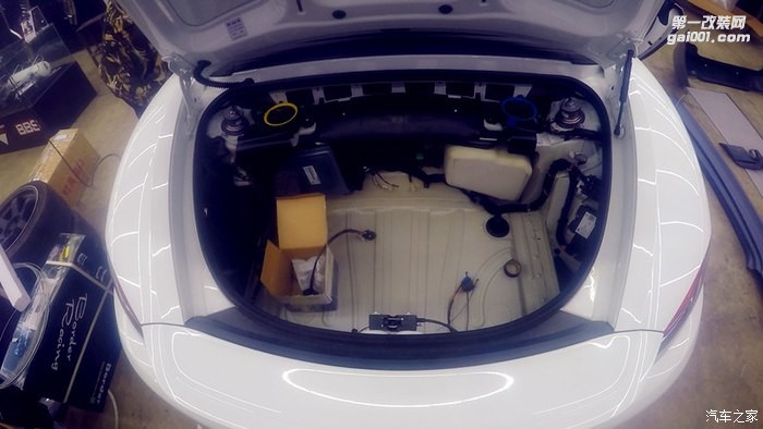 北京首輛新提718-Boxster加裝倒車影像!貼隱形車衣,加秒表!