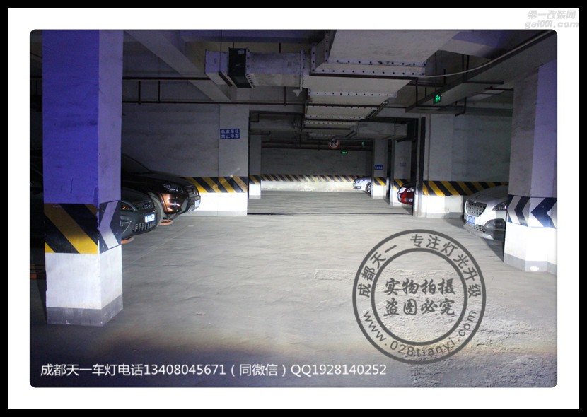 成都奧迪A4L改燈車燈改裝海拉雙光透鏡日行燈