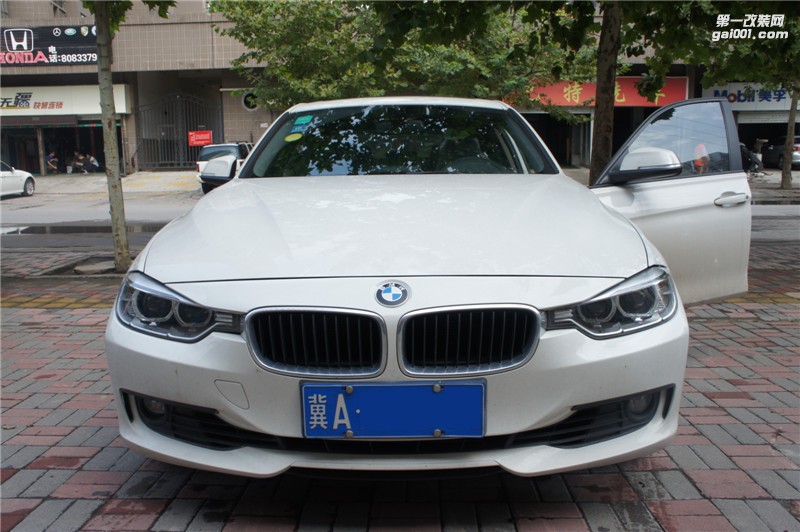 石家莊寶馬3系改原廠導(dǎo)航，328M方向盤【永誠(chéng)汽車】
