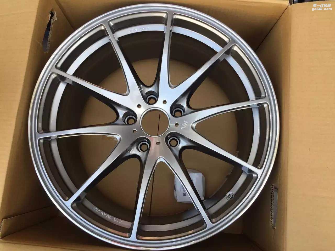 寶馬 ，換 全新 19寸 RAYS G25