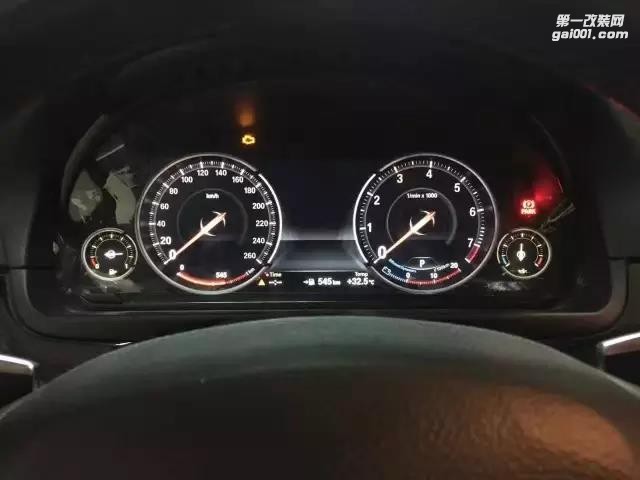 寶馬全液晶儀表加M550方向盤