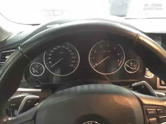 寶馬全液晶儀表加M550方向盤