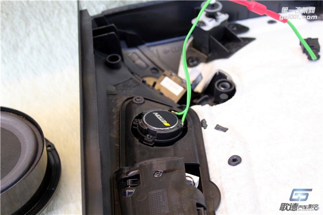 武漢歌德大眾途觀無(wú)損改裝德國(guó)ETON伊頓專車專用音響